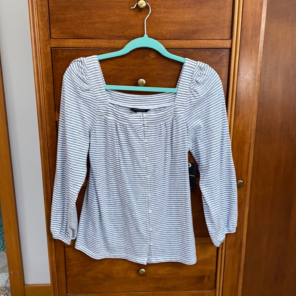 Lucky long sleeve button tee